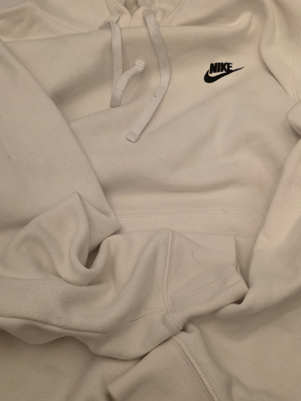 Nike Men’s White Crewneck Pullover with Black Logo